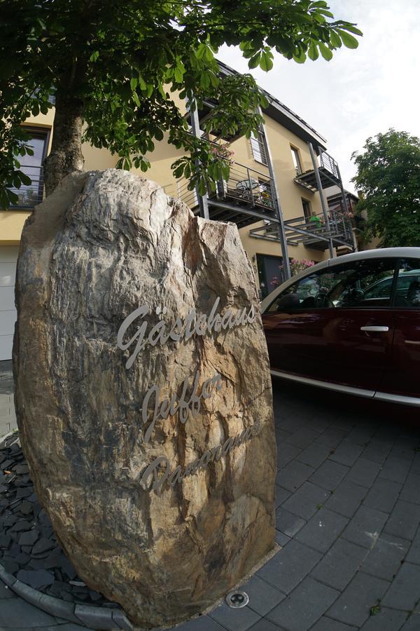 Gaestehaus Jufferpanorama Brauneberg Exterior photo